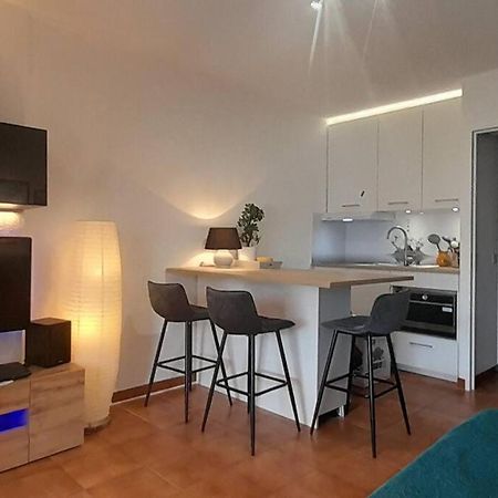 Studio 4 Pers Coeur Du Lavandou 5Mn A Pied Des Plages Le Lavandou Exterior foto